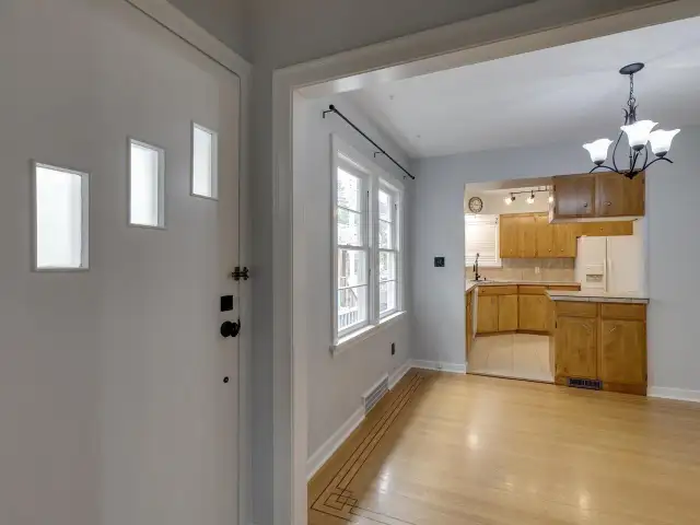 33700 3RD AVENUE Mission, British Columbia in Houses for Sale in Mission - Image 13