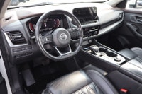 CLEAN CARFAX ACCIDENT FREE WELL MAINTAINED AWD Experience The Perfect Blend of Style And Performance... (image 8)