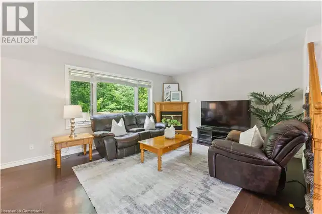 35 DAYMAN Court Kitchener, Ontario in Houses for Sale in Kitchener / Waterloo - Image 13