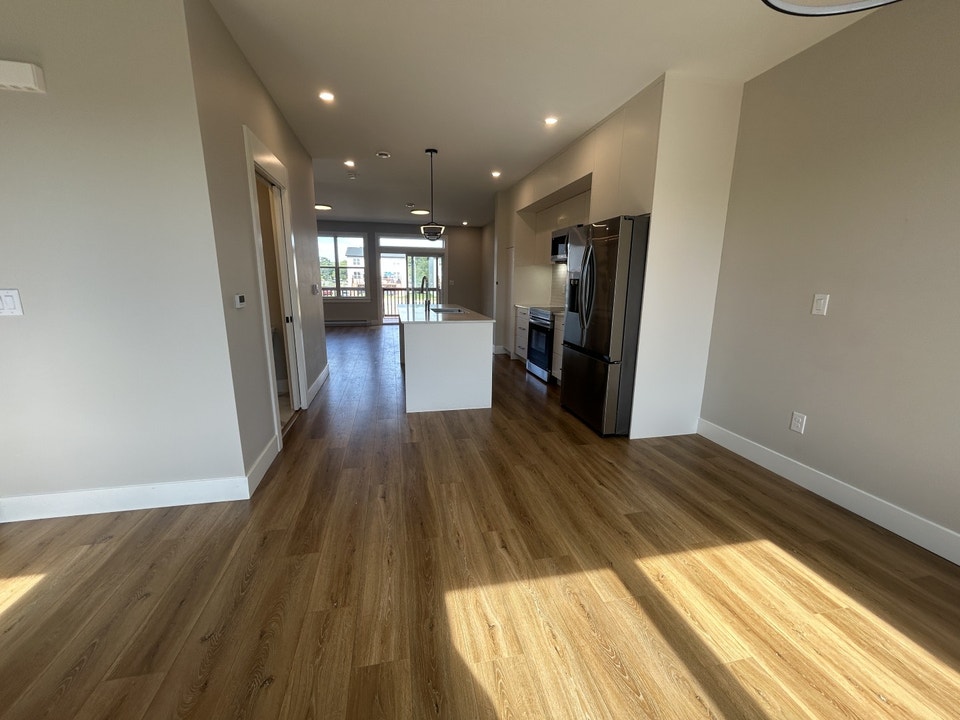 26-090 Modern townhouse in Governors Brook 3