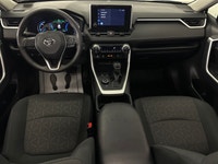 Engine: 4 Cylinder Engine 2.5L L/100Km City: 5.8 L/100Km Hwy: 6.3 Safety Equipment Electronic Stabil... (image 9)