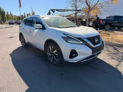 NO ACCIDENT ,ONE OWNER!! Heated Front Seats, Backup Camera, Apple Carplay/Android Auto, Heated Steer...