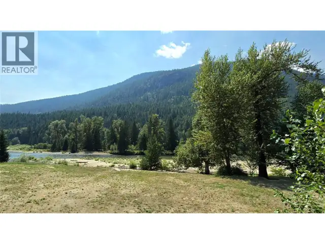 6 Highway Lot# B Crescent Valley, British Columbia in Land for Sale in Nelson - Image 26
