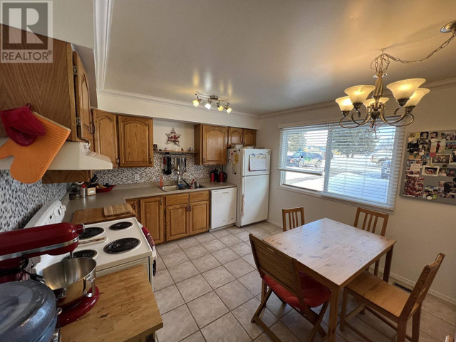48 5320 MOUNTAINVIEW DRIVE Fort Nelson, British Columbia in Condos for Sale in Fort St. John - Image 3