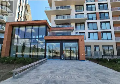 1428 - 2 DAVID EYER ROAD Richmond Hill, Ontario