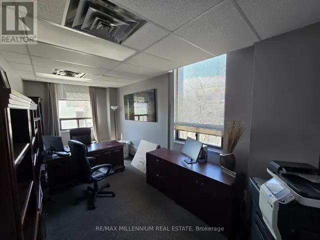305 - 101 DUNDAS ST STREET W Whitby (Downtown Whitby), Ontario in Commercial & Office Space for Rent in Oshawa / Durham Region - Image 11