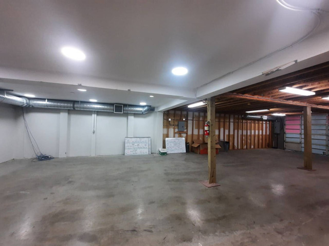 2k - 4.2k sqft private or shared industrial warehouse in Delta in Commercial & Office Space for Rent in Vancouver
