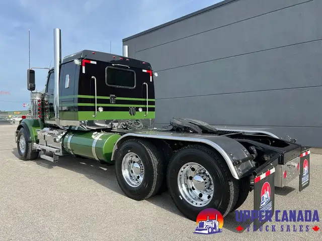 2022 Western Star 4900EX in Heavy Trucks in Saskatoon - Image 4