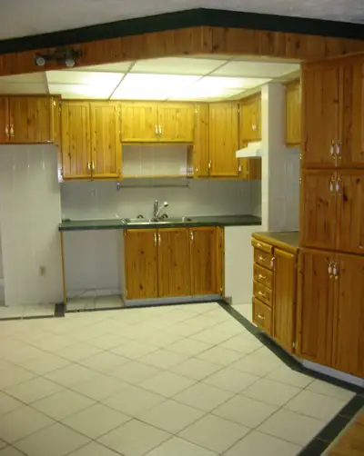 3 ½ ,4 ½, 5 ½,TRÈS BEAUX,GRANDS, CHAUFFÉ,PISCINE,SAUNA,EAU CHAUD