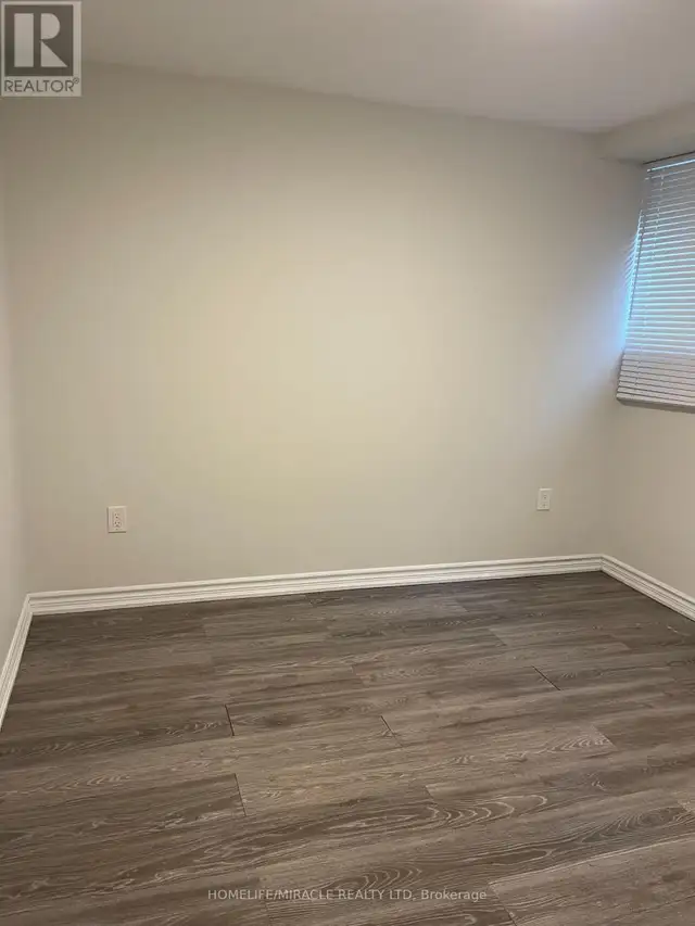 BASEMENT - 1487 CHRETIEN STREET E Milton (FO Ford), Ontario in Long Term Rentals in Oakville / Halton Region - Image 4