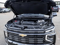 Welcome To Sherwood Park Chevrolet. The #1 Volume Chevrolet Dealer in Canada. This Chevrolet Tahoe b... (image 9)