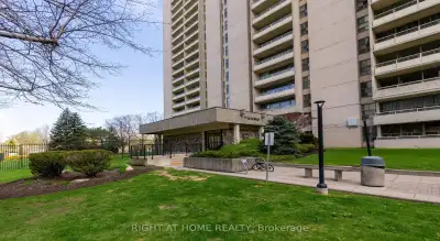Price: $512,000 / $1,942/mo Attn Investors & First-Time Home Buyers! **Priced to Sell**. Fantastic V...