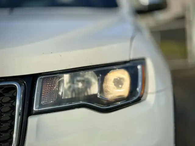 2017 Jeep Grand Cherokee Limited 4WD in Cars & Trucks in Delta/Surrey/Langley - Image 11