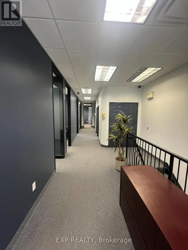 8 - 951 WILSON AVENUE Toronto (Downsview-Roding-CFB), Ontario63006663053825123