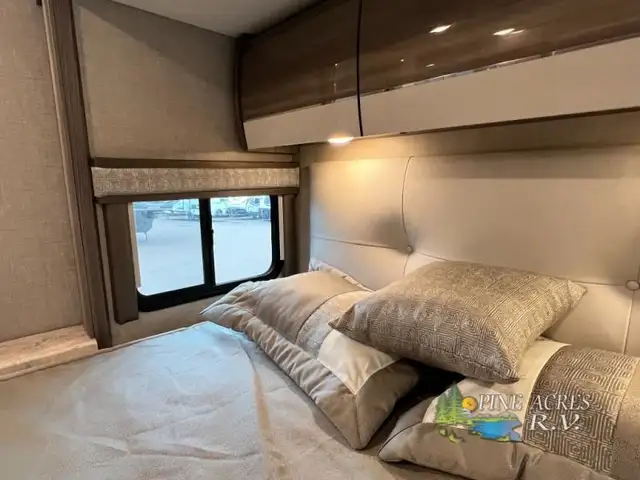 2024 Thor Motor Coach Delano Sprinter 24FB Diesel in RVs & Motorhomes in Moncton - Image 39