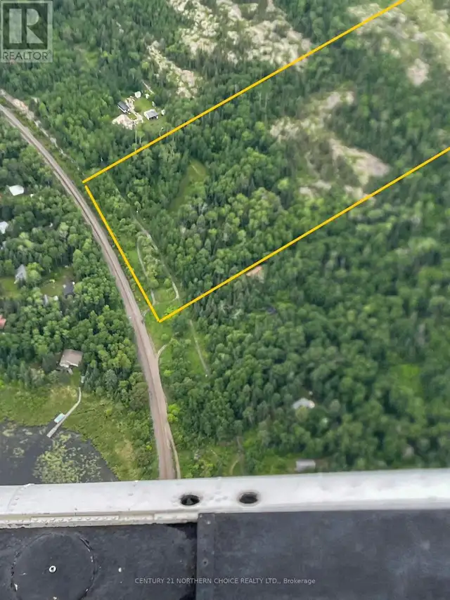 15 MALACHI Kenora Remote Area (West of Kenora), Ontario in Land for Sale in Kenora - Image 4