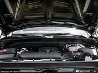 8-cylinder engine for robust power - All-wheel drive for Canadian conditions - Lane departure warnin... (image 5)