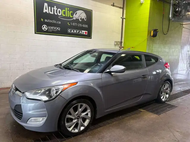 2016 Hyundai VELOSTER SE