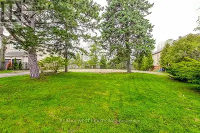 Rare opportunity to build your dream home on this premium 50' x 200' lot in Mississauga! Surrounded...