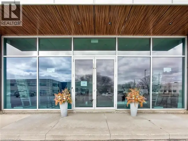 3170 HARVESTER Road Unit# 103 Burlington, Ontario in Commercial & Office Space for Rent in Oakville / Halton Region - Image 4