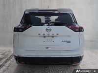 This Rogue comes equipped with AWD, Apple CarPlay, Android Auto, 360 View Cameras, Leather Seating,... (image 2)