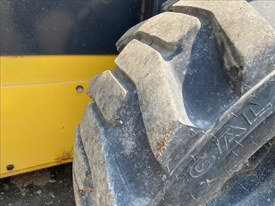 2022 New Holland L320 in Heavy Equipment in Winnipeg - Image 7