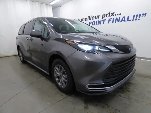 2024 TOYOTA SIENNA XLE HYBRIDE, 8 PASSAGERS, JAMAIS ACCIDENTÉ!!! in Cars & Trucks in City of Montréal - Image 7