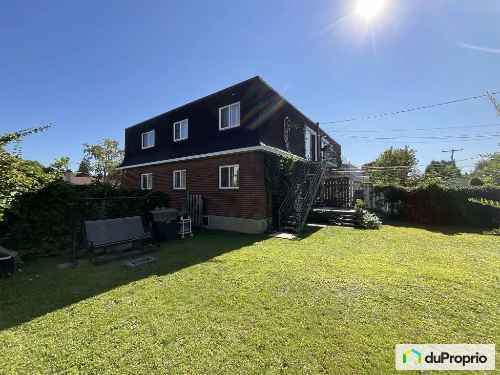 $869,000 - Triplex for sale in Boisbriand — photo 2