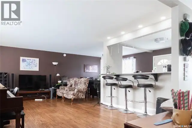 92 Bell STREET Regina, Saskatchewan in Houses for Sale in Regina - Image 4