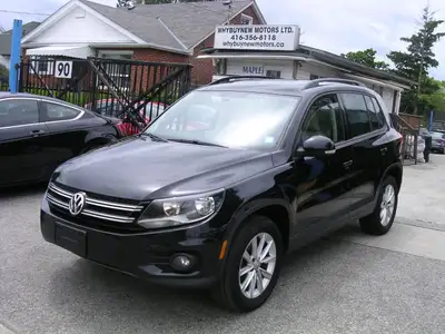 COMFORTLINE! 4 MOTION! POWER WINDOWS! POWER LOCKS! CRUISE CONTROL! PANORAMIC SUNROOF! BLUETOOTH! A/C...