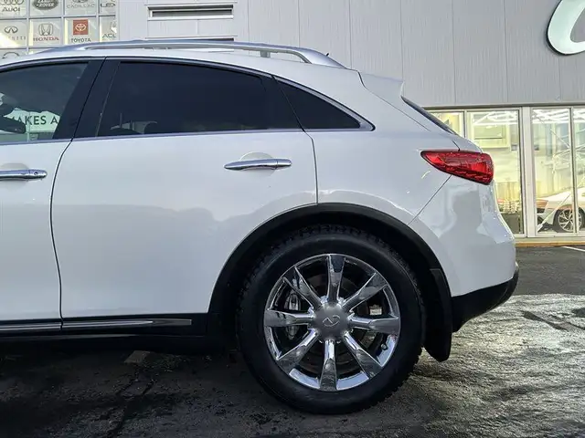 2012 INFINITI FX50 in Cars & Trucks in Edmonton - Image 10