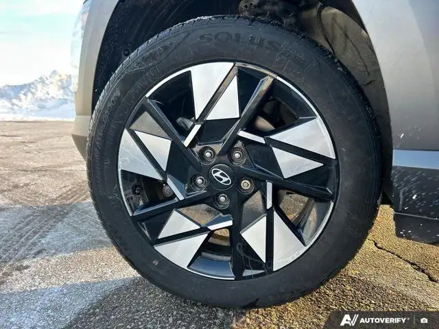 2024 Hyundai Kona Preferred Awd w/Trend Package | Leather in Cars & Trucks in Mississauga / Peel Region - Image 10