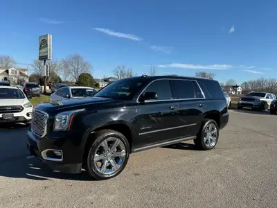 Anti-Lock Brakes;Driver Air Bag;Fog Lights;Passenger Air Bag;Security System;Side Air Bag;Traction C...