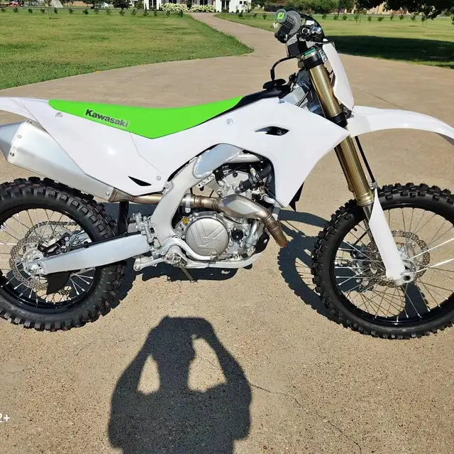  2024 KAWASAKI KX250-GREEN! in Dirt Bikes & Motocross in Edmonton - Image 9