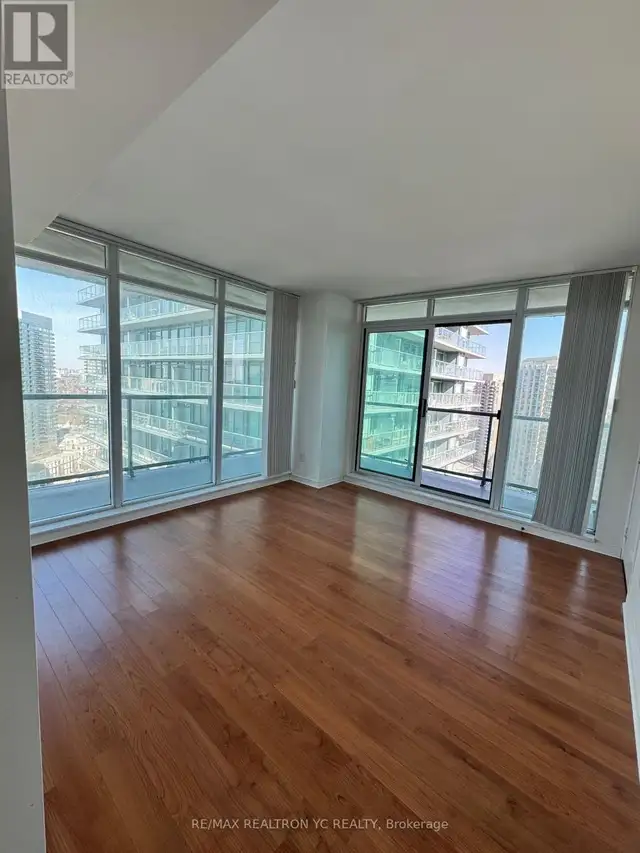 2410 - 5500 YONGE STREET Toronto (Willowdale West), Ontario62863794727682124