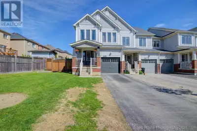 Welcome to 193 Orr Dr., Bradford. A Beautiful home in a thriving Community. Discover comfort and con...