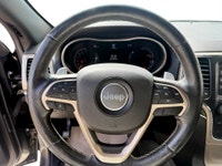 A refined midsize SUV with upscale comfort, strong capability, and modern convenience features, offe... (image 9)