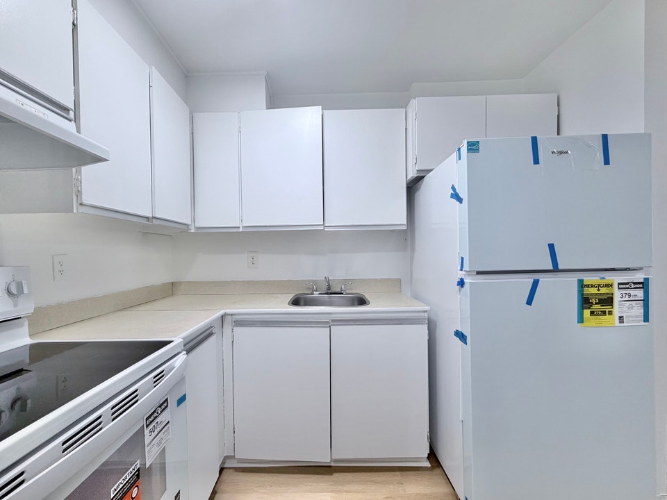 4 et demi - Tout inclus avec électros - Rosemont - Disponible! 2