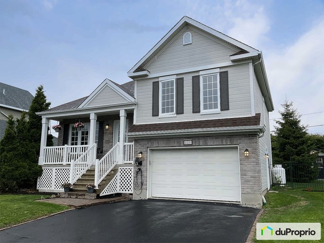 $729,000 - Split Level for sale in Mascouche — photo 1