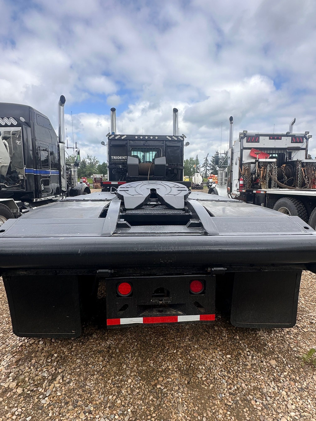 2014 PETERBILT 367 in Heavy Equipment in St. Albert - Image 3