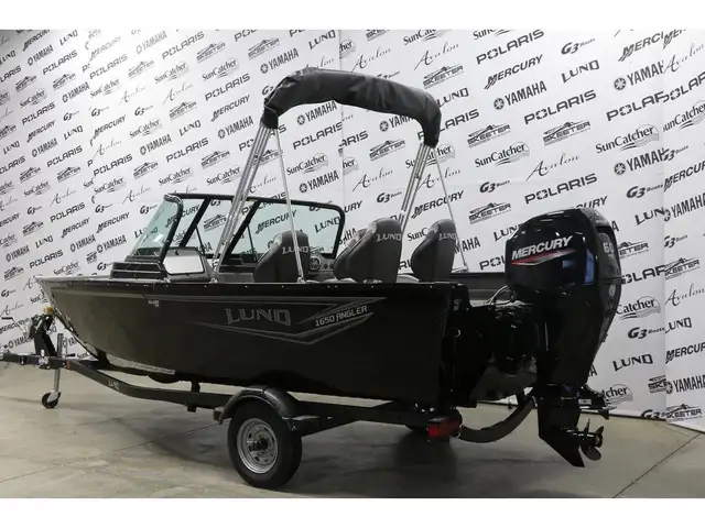 2024 Lund 1650 Angler Sport + MERCURY 60 HP & Remorque in Powerboats & Motorboats in Laurentides - Image 5