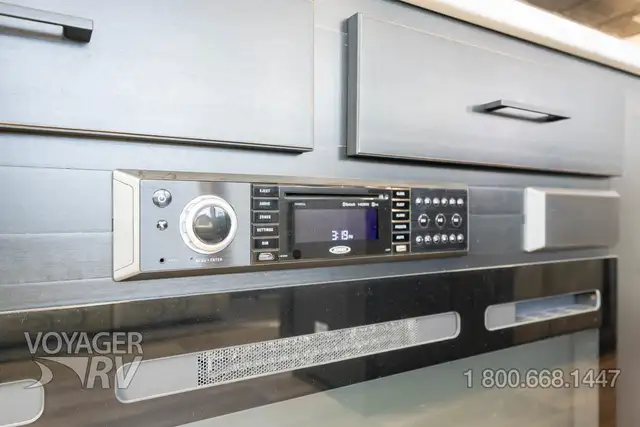 2023 Heartland Bighorn 3215RL in Travel Trailers & Campers in Kelowna - Image 39