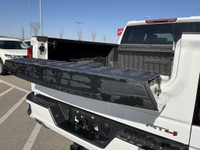 2022 GMC SIERRA 1500 LIMITED AT4 4WD * ACCIDENT FREE CARFAX * ONE OWNER * HEATED SEATS * HEATED STEE... (image 5)