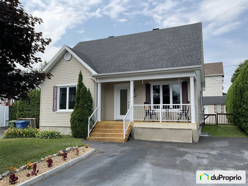 $519,000 - Bungalow for sale in Lebourgneuf — photo 1
