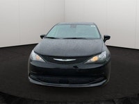 EXECUTIVE CROSSTOWN DEMO! Cloth Bucket Seats, Remote Start System, Heated Front Seats, Heated Steeri... (image 2)