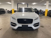 2017 Jaguar F-Pace 20d R-Sport AWD | Diesel | Panoramic Roof | Navigation This White F-Pace 20d R-Sp... (image 1)