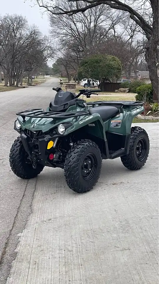 2021 CAN-AM OUTLANDER 450 450CC-GREEN! in ATVs in Dartmouth - Image 2