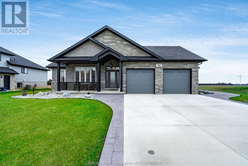 42 Sleepy Meadow DRIVE Blenheim, Ontario Houses for Sale Chatham