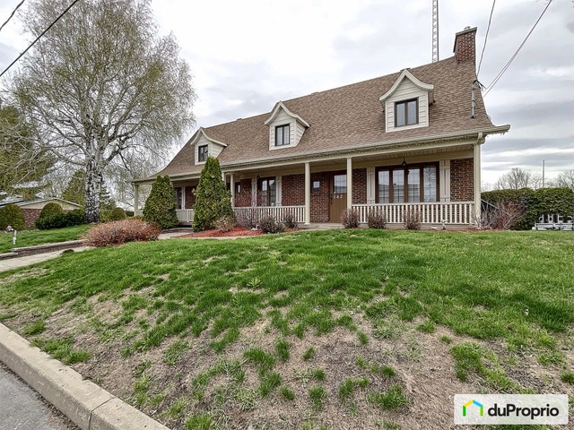 $449,900 - 2 Storey for sale in Ste-Croix — photo 2