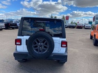 Don't wait, great deals and vehicles like this move fast! Visit Denham Chrysler Jeep Dodge RAM in Ll... (image 4)